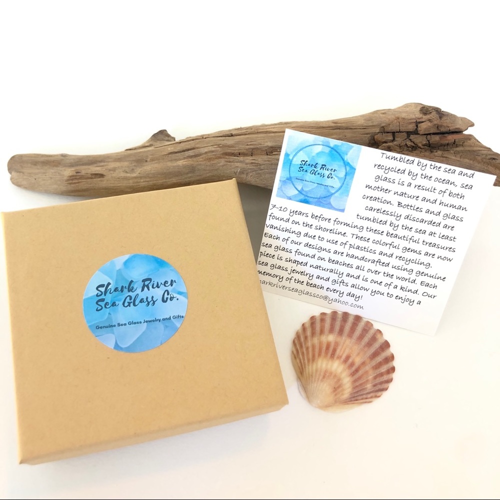 Final Sale! Green Sea Glass And Beaded Earrings - Picture 3 of 3